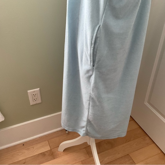 LIGHT BLUE EMBROIDERED WAFFLE-KNIT ZIP ROBE, SIZE:L/G - Picture 3 of 9